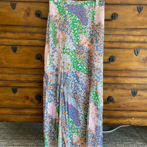 TOPSHOP Austin Patchwork Floral Slit Midi Skirt Size 2 - Picture 3 of 12